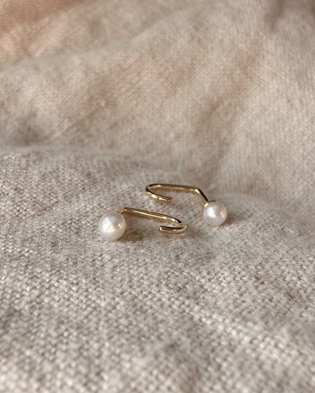 Freshwater Pearl Hoop Earrings 14K Solid Gold  - Nacre
